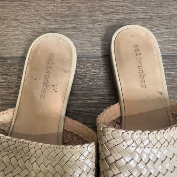 Anthropologie Salt + Umber Lily Handwoven Leather Women's Mules Sz 7 - Picture 2 of 9